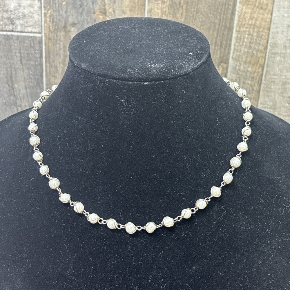 Vintage Korea Faux Pearl Bib Necklace Silver Tone Choker Station Necklace
